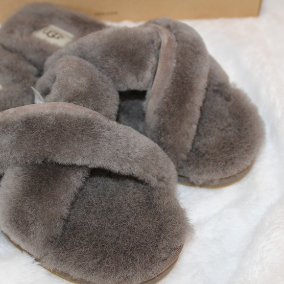 UGG Shoes Ugg Abela Shearling Fluff Slippers New Poshmark